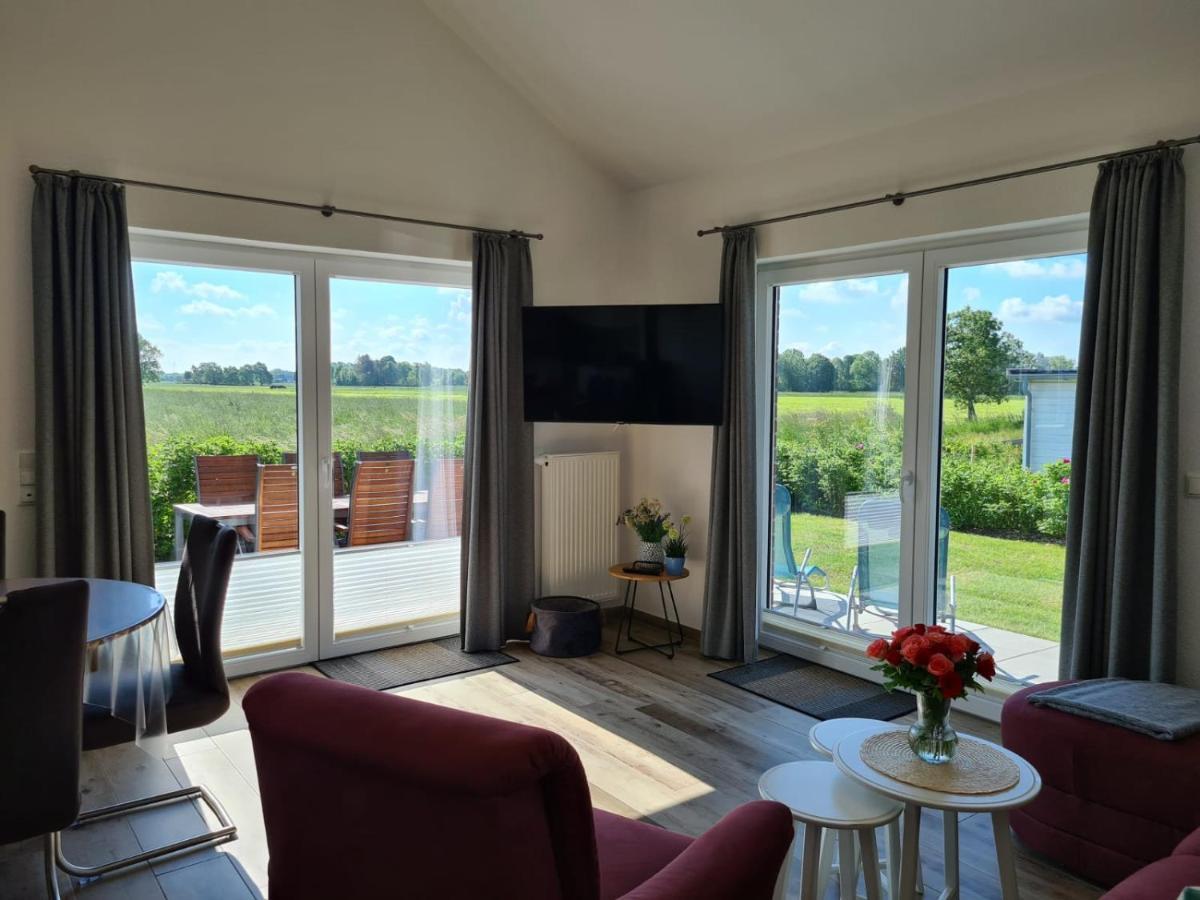 Haus Jadehuus Holiday home Schweiburg
